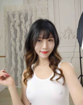 欧美阔型牛仔外套街拍_720免费观看电视剧