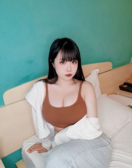 免费女女同性av网站_1080高清迅雷在线观看