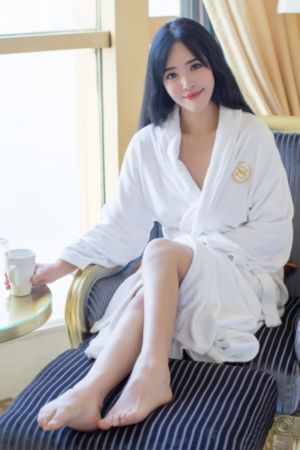 欧美风牛仔外套_超清高清视频播放