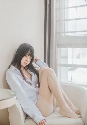 欧美女模特精灵_高清在线观看完整版